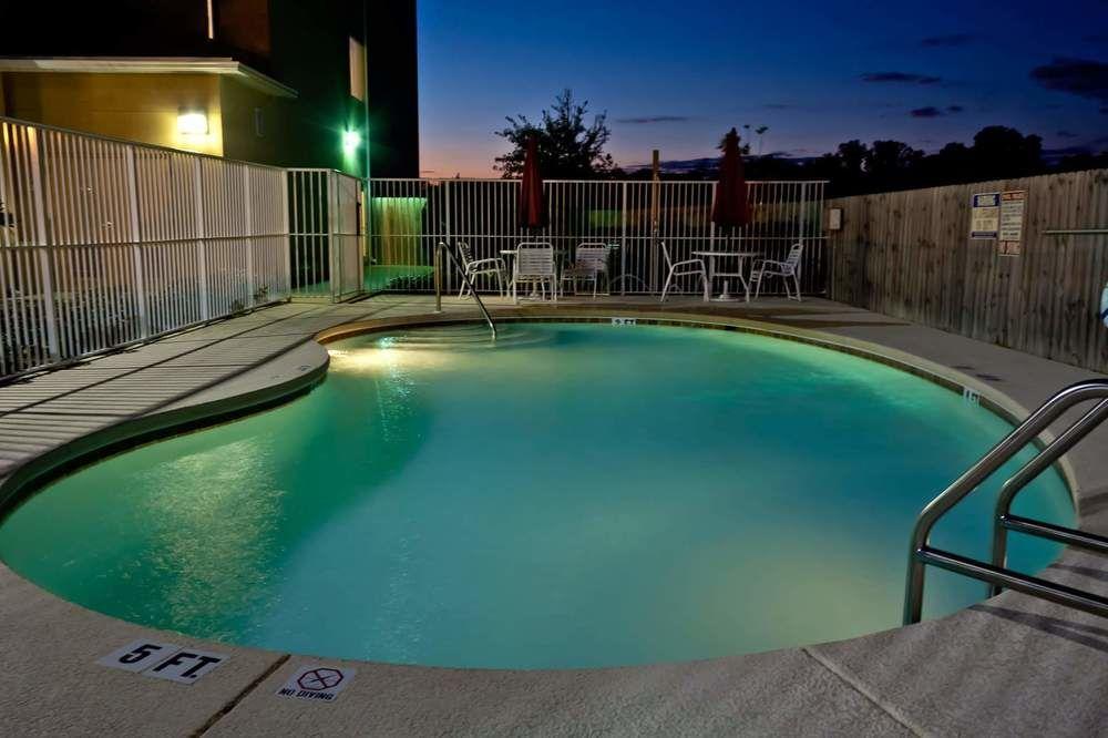 Comfort Suites Niceville Near Eglin Air Force Base Bagian luar foto
