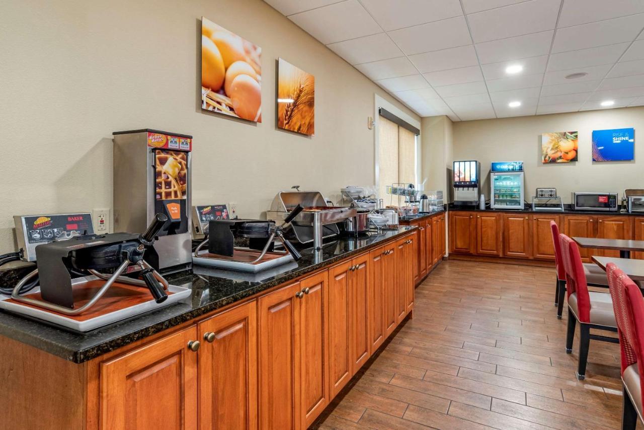 Comfort Suites Niceville Near Eglin Air Force Base Bagian luar foto