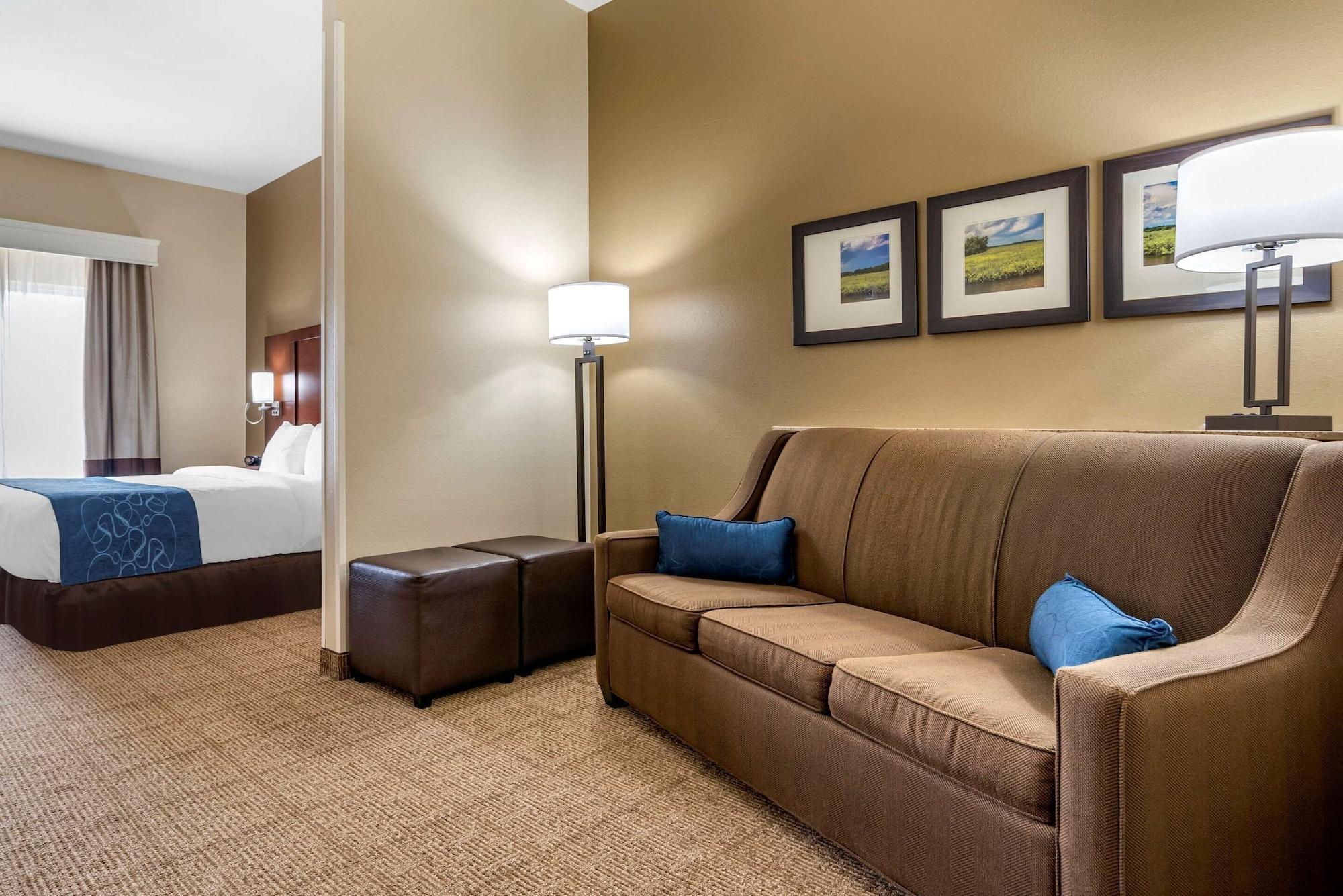 Comfort Suites Niceville Near Eglin Air Force Base Bagian luar foto